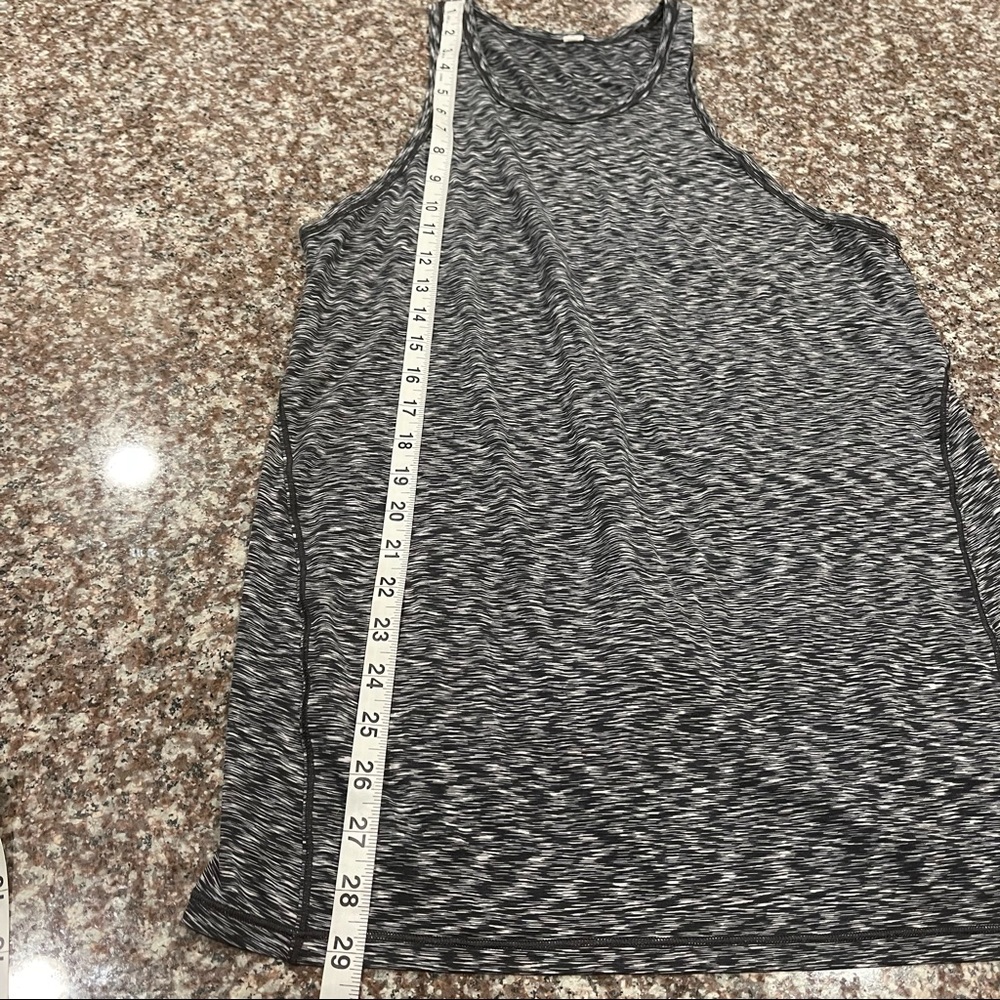 Lululemon Goal Up Tank sz.6 - Picture 6 of 8